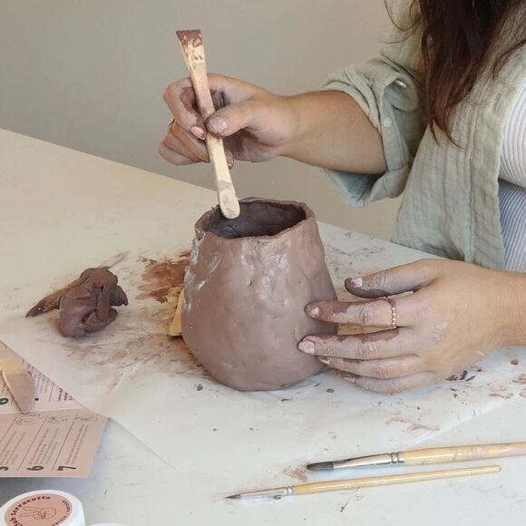 Club Terracotta DIY Original Pottery Kit Box Home Decor Art & Craft Set - Picture 3 of 15